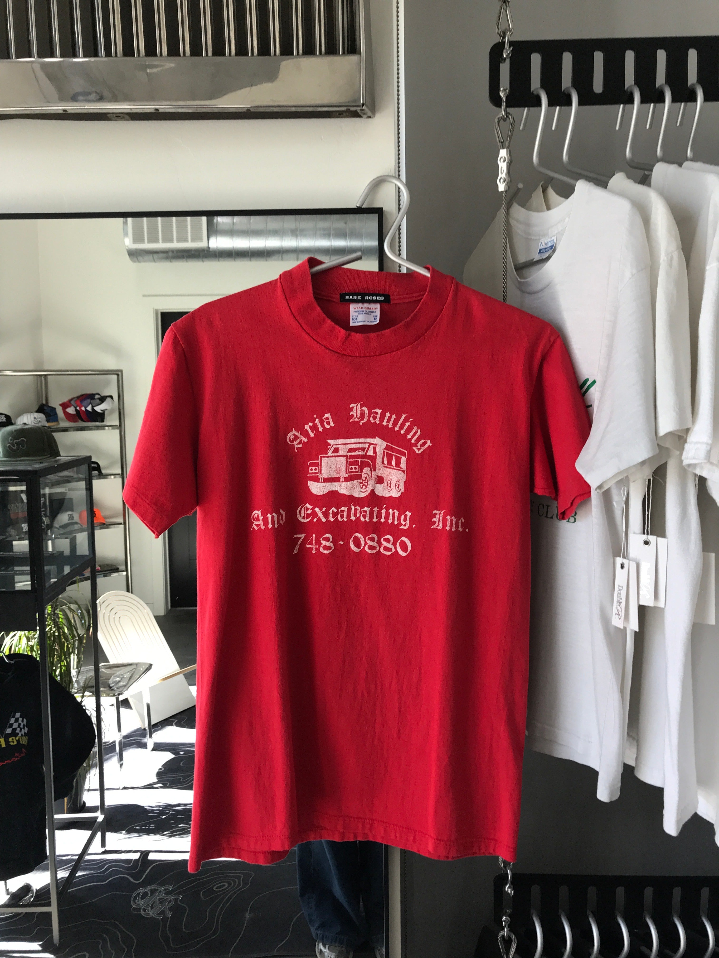 ARIA HAULING TEE SIZE M