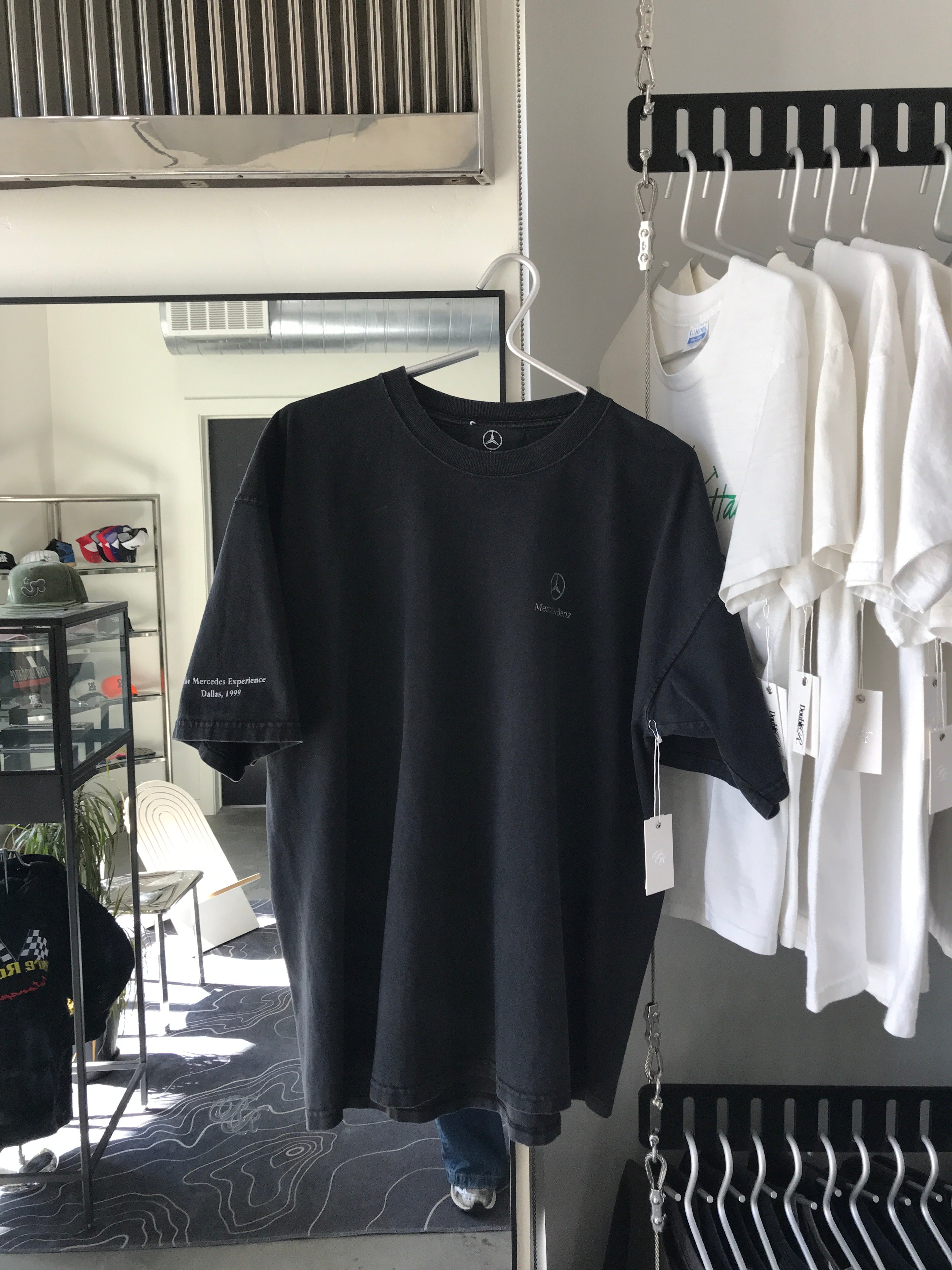 1999 MERCEDES-BENZ TEE SIZE XL