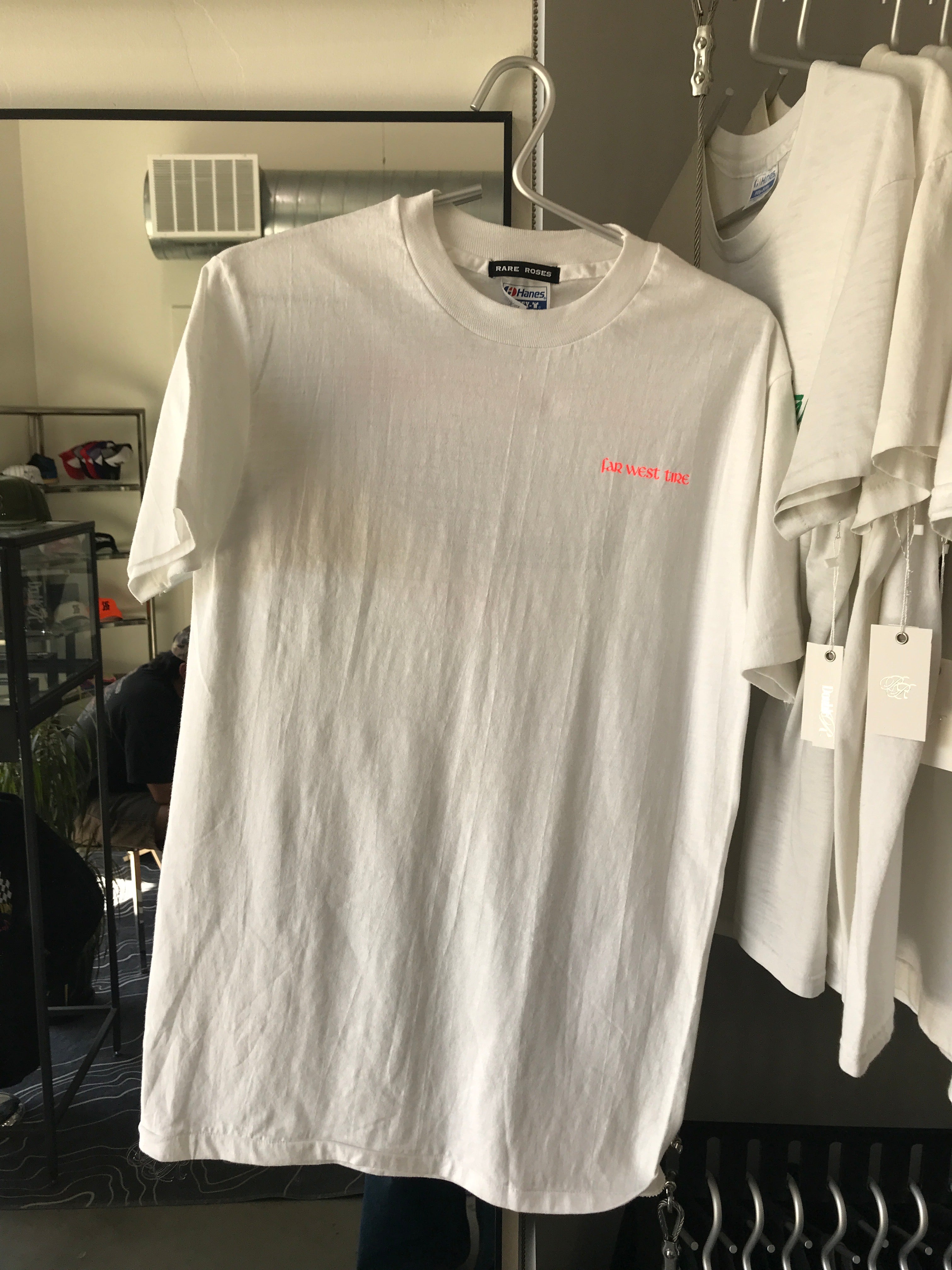 FAR WEST TIRE TEE SIZE M