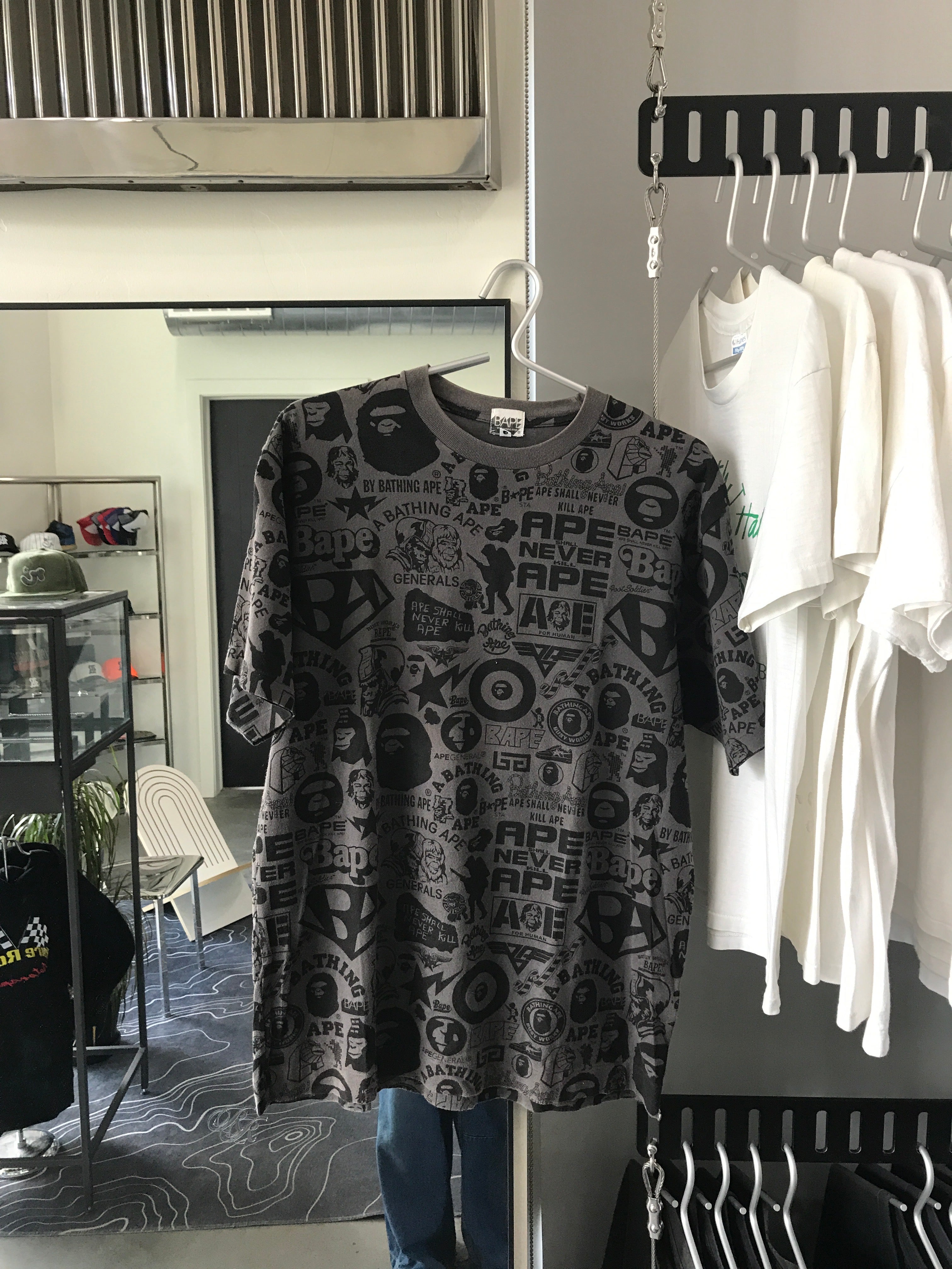 BAPE AOP TEE SIZE L