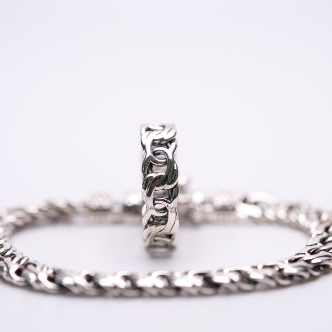 OMEGA RING