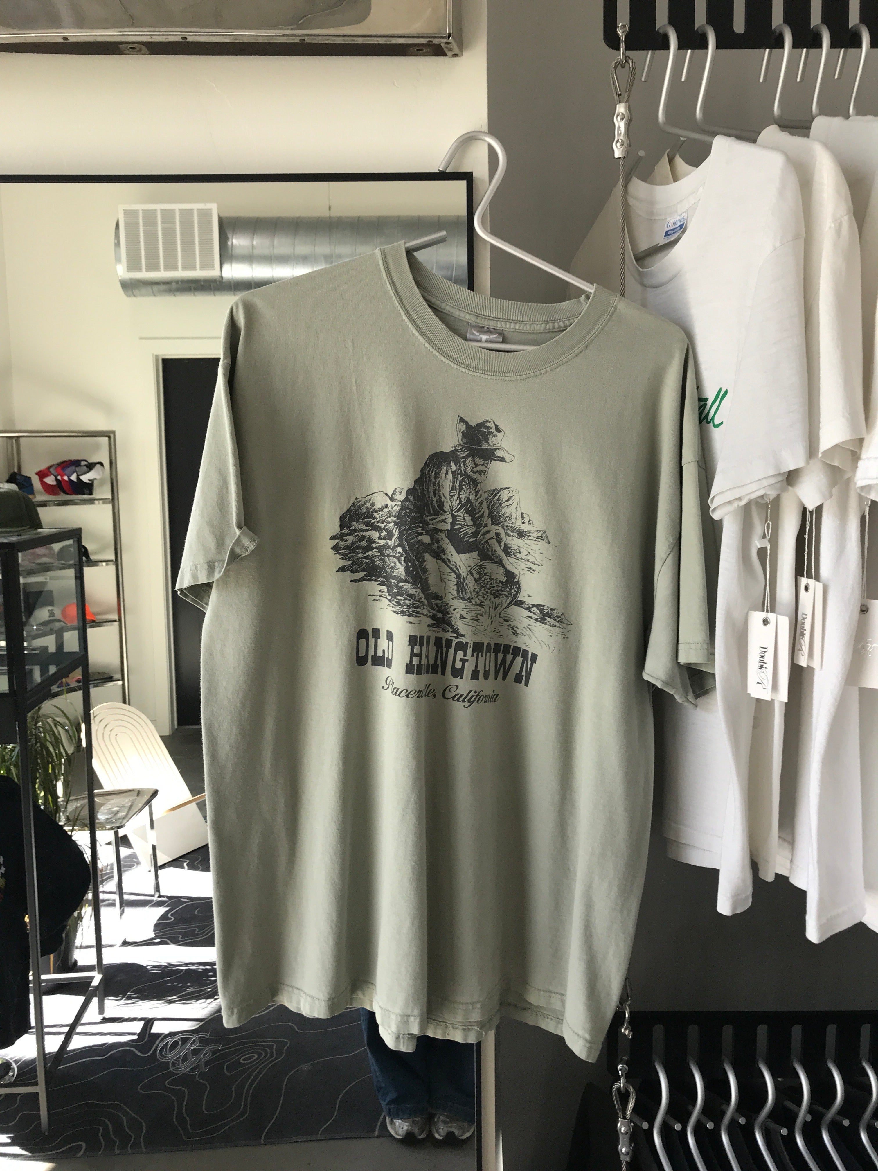 OLD HANGTOWN TEE SIZE L