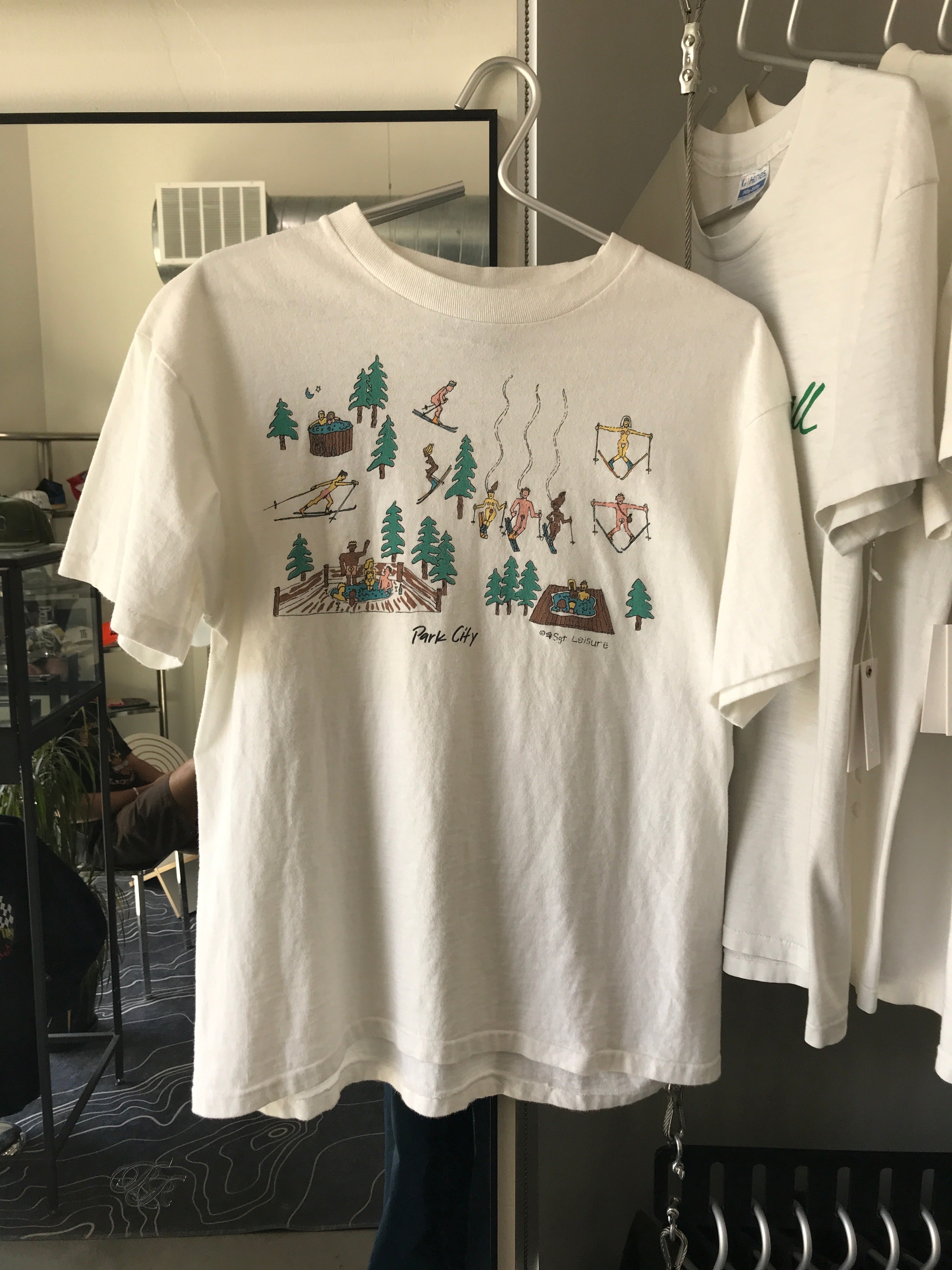PARK CITY TEE SIZE L